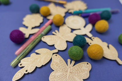 DIY Craft Kit - Folksy Flower Garland